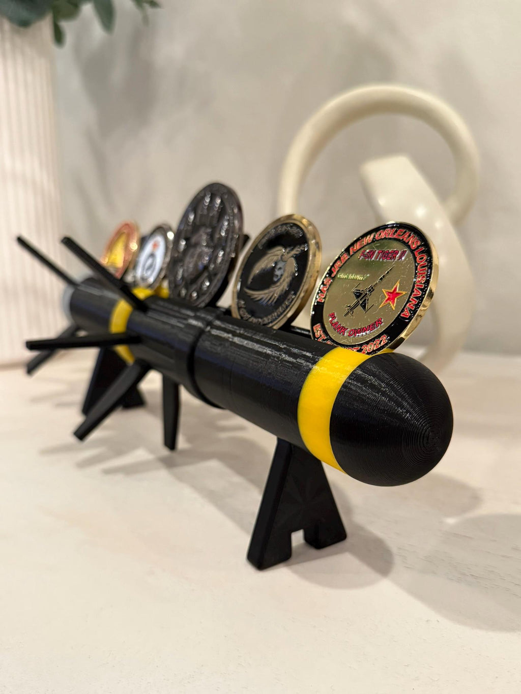 Javelin Missile Challenge Coin Display: 3D Printed Veteran Gift