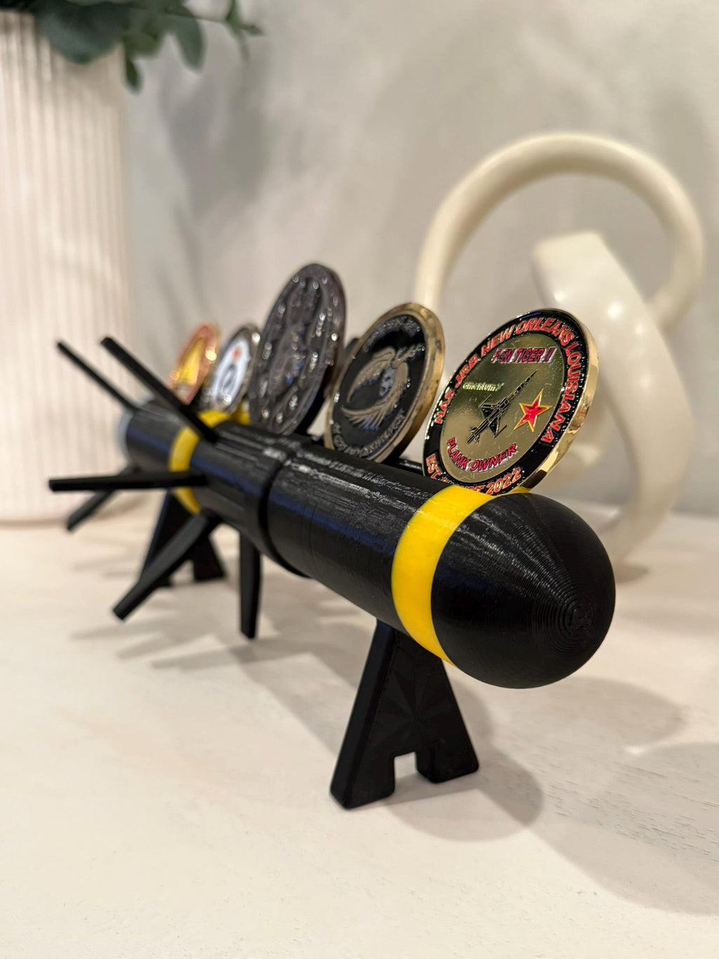 Javelin Missile Challenge Coin Display: 3D Printed Veteran Gift