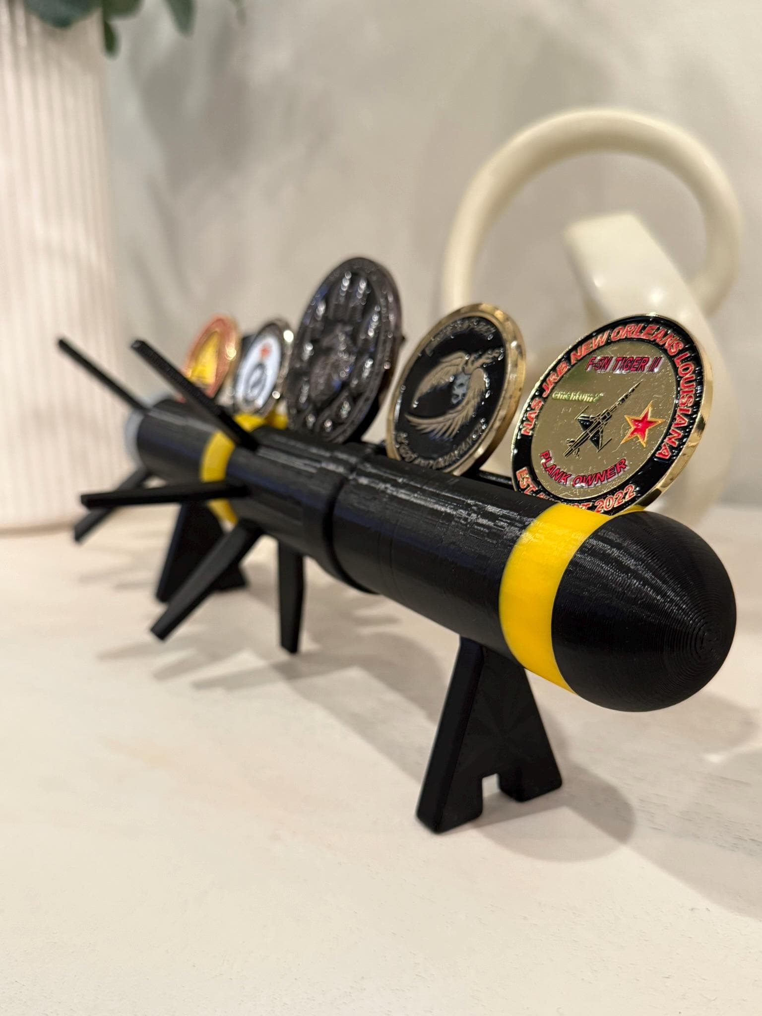 Javelin Missile Challenge Coin Display: 3D Printed Veteran Gift
